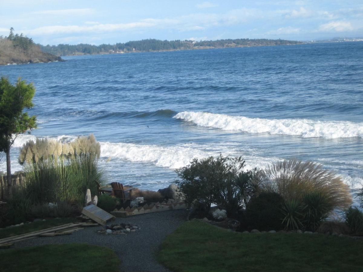 The Lodge At Weir'S Beach Metchosin 外观 照片